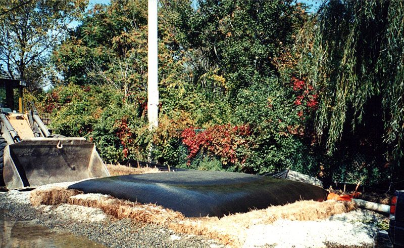 temporary dam wall